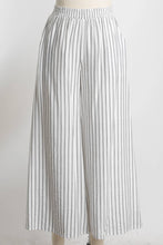 Load image into Gallery viewer, Bayside Striped Crop Wide Leg Pant