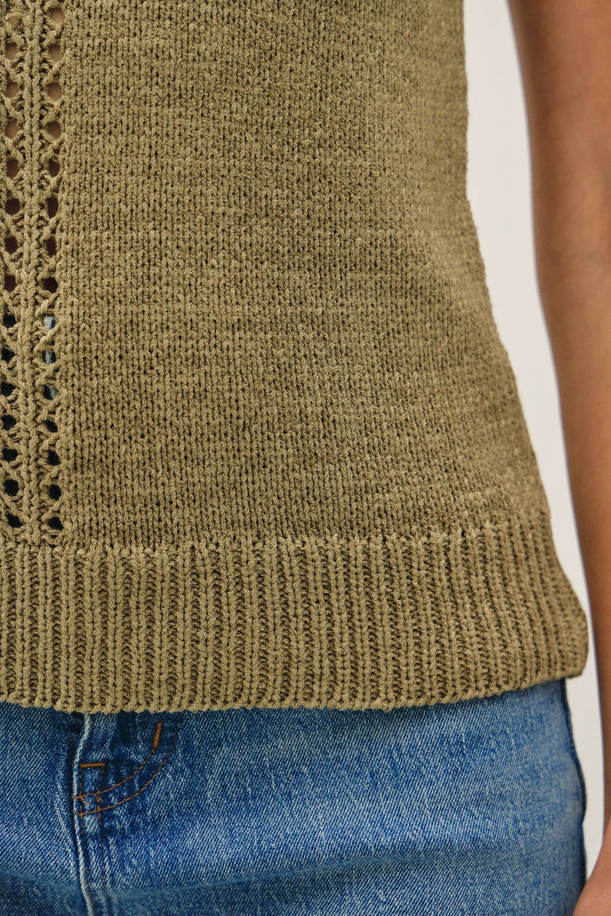 V-NECK POINTELLE SWEATER TANK