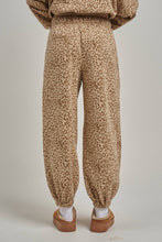 Load image into Gallery viewer, Wild Side Leopard Joggers