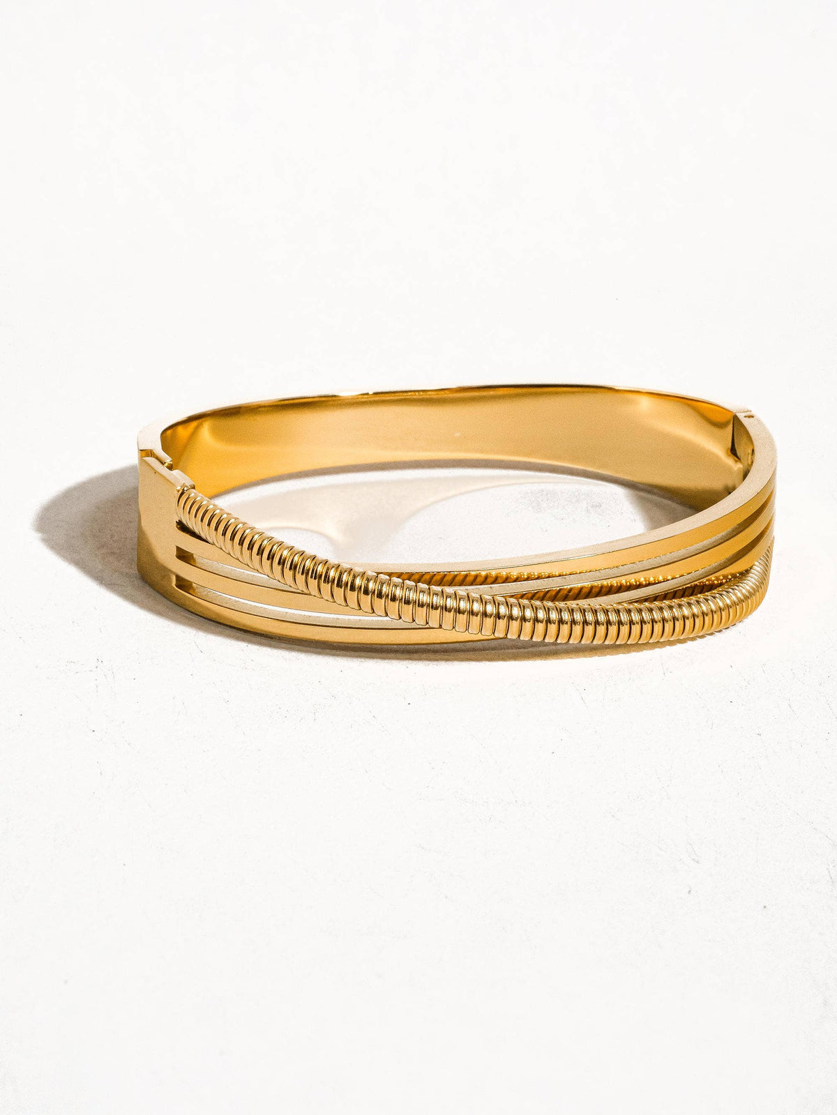 Yuna 18K Gold Chain Bangle Bracelet