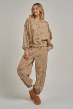 Load image into Gallery viewer, Wild Side Leopard Joggers