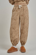 Load image into Gallery viewer, Wild Side Leopard Joggers