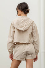 Load image into Gallery viewer, The Core Windbreaker Jacket(2 Colors)
