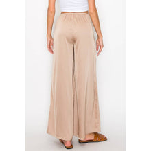 Load image into Gallery viewer, The Quinn Satin Wide Leg Pant
