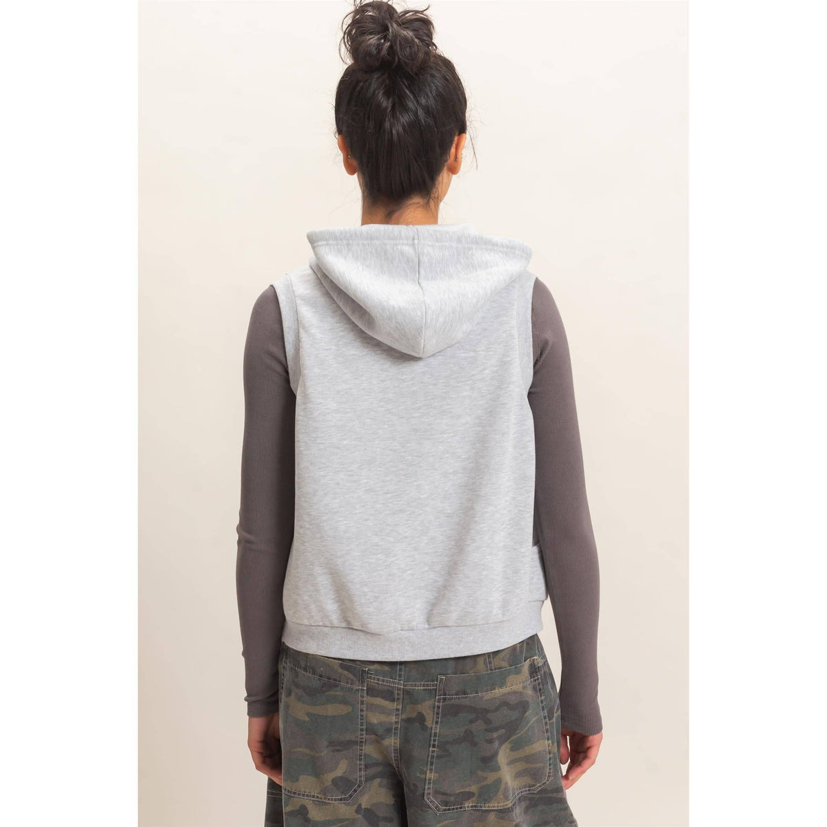 Sleeveless Zip Up Hoodie (2 Colors)