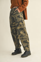 Load image into Gallery viewer, The Everly Camo Pant
