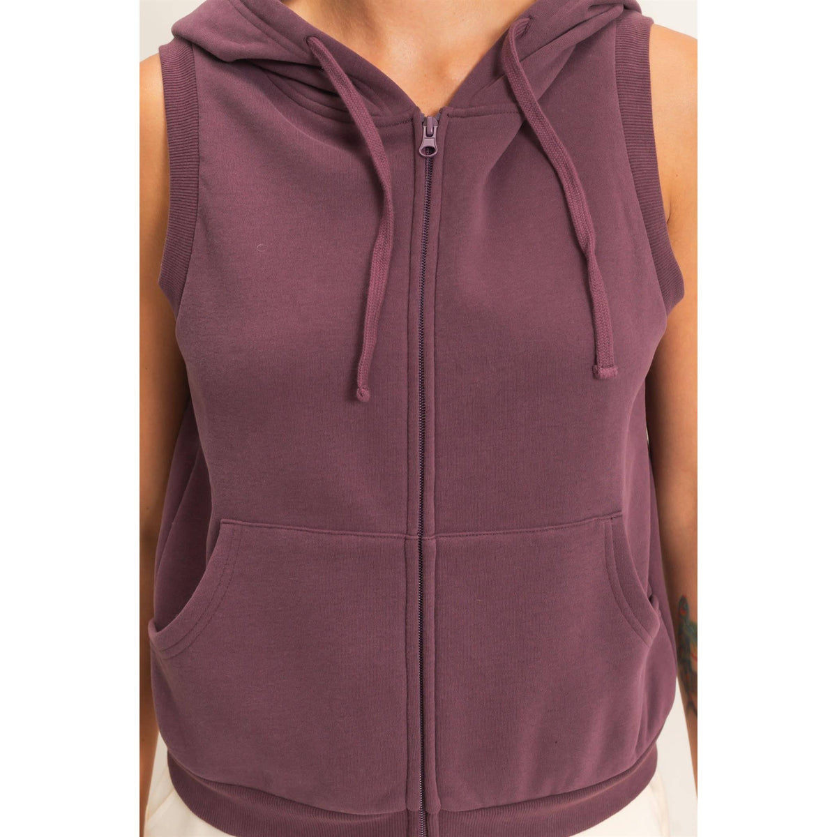 Sleeveless Zip Up Hoodie (2 Colors)