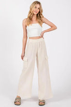 Load image into Gallery viewer, The Cove Gauze Cargo Pants
