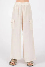Load image into Gallery viewer, The Cove Gauze Cargo Pants
