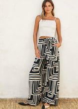 Load image into Gallery viewer, Wren Abstract Print Wide Leg
