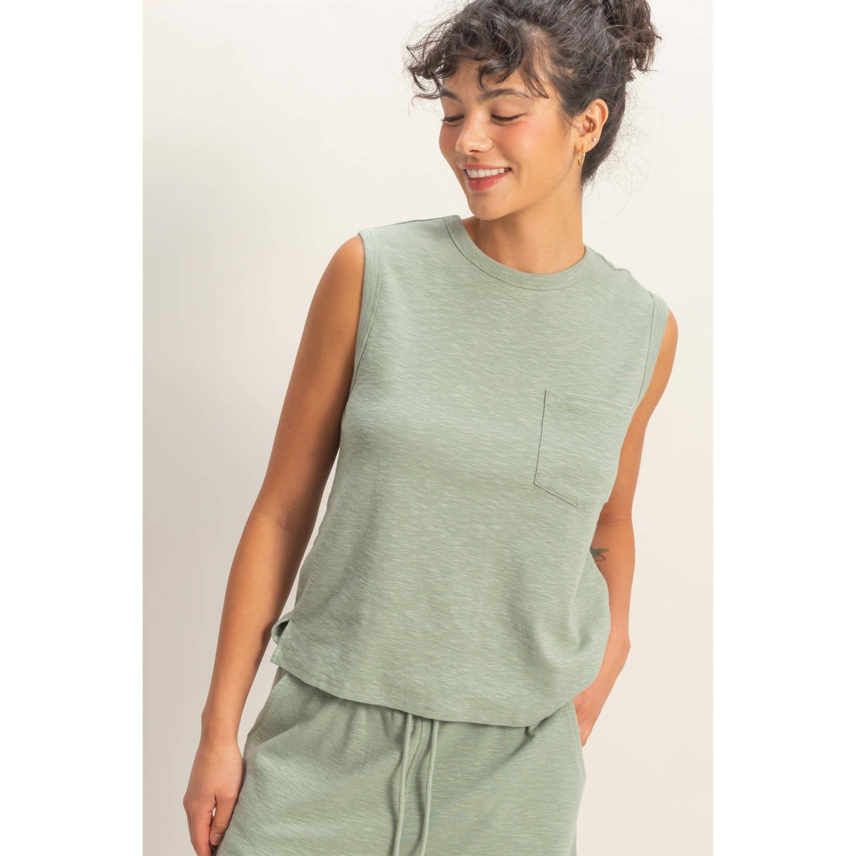 Pocket Cotton Tank (5 Colors)