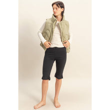 Load image into Gallery viewer, The Ridge High Quilted Puffer Vest (4 Colors)
