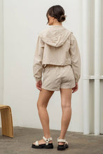 Load image into Gallery viewer, The Core Windbreaker Jacket(2 Colors)
