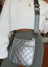Load image into Gallery viewer, Nikki Puffer Crossbody
