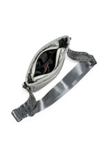 Load image into Gallery viewer, Nikki Puffer Crossbody
