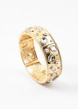 Load image into Gallery viewer, Rhinestone Pearl Cuff
