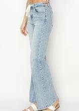 Load image into Gallery viewer, Marissa Drawstring Relaxed Wide Leg Jean
