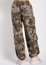 Load image into Gallery viewer, Salute Camo Parachute Cargo Pant
