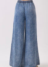 Load image into Gallery viewer, Newport Wide Leg Tencel Pant
