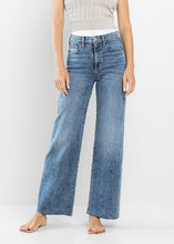 Load image into Gallery viewer, Dylan Acid Wash Wide Leg Jean
