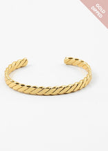 Load image into Gallery viewer, Brooklyn Twist Cuff
