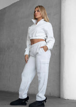 Load image into Gallery viewer, Jessie Mid Rise Cargo Pants
