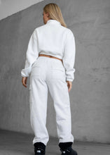 Load image into Gallery viewer, Jessie Mid Rise Cargo Pants
