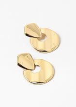 Load image into Gallery viewer, Round Statement Earring
