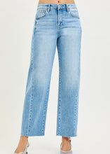 Load image into Gallery viewer, The Tia Slouchy Cropped Slim Barrel Jean
