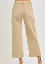 Load image into Gallery viewer, The Lexi Crop Slim Barrel Jean
