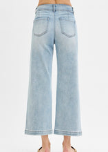 Load image into Gallery viewer, Ava Tummy Control High Rise Crop Wide Front Waist Band
