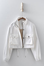 Load image into Gallery viewer, Carla Denim Crop Jacket
