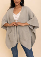 Load image into Gallery viewer, Spring Boucle Cardigan (2 Colors)

