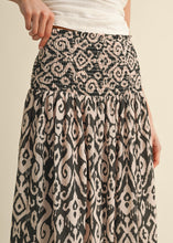 Load image into Gallery viewer, Serena 2 Way Convertible Tiered Maxi Skirt
