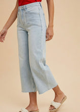 Load image into Gallery viewer, Nina Front Pocket Wide Leg Jean
