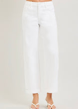 Load image into Gallery viewer, Alicia Mid Rise Relaxed Jean
