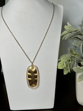 Load image into Gallery viewer, Pendant Necklace ( 2 Colors)
