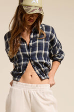 Load image into Gallery viewer, Dakota Plaid Button Up Shirt (2 Colors)
