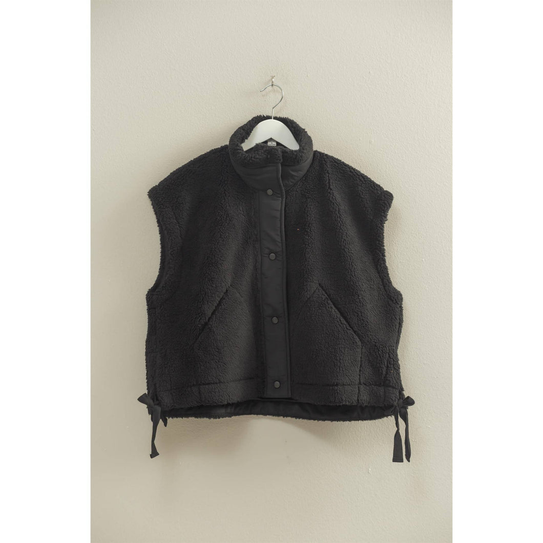 The Summit Sherpa Vest (2 Colors)