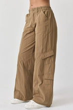 Load image into Gallery viewer, Gracelyn Cargo Pant (2 Colors)
