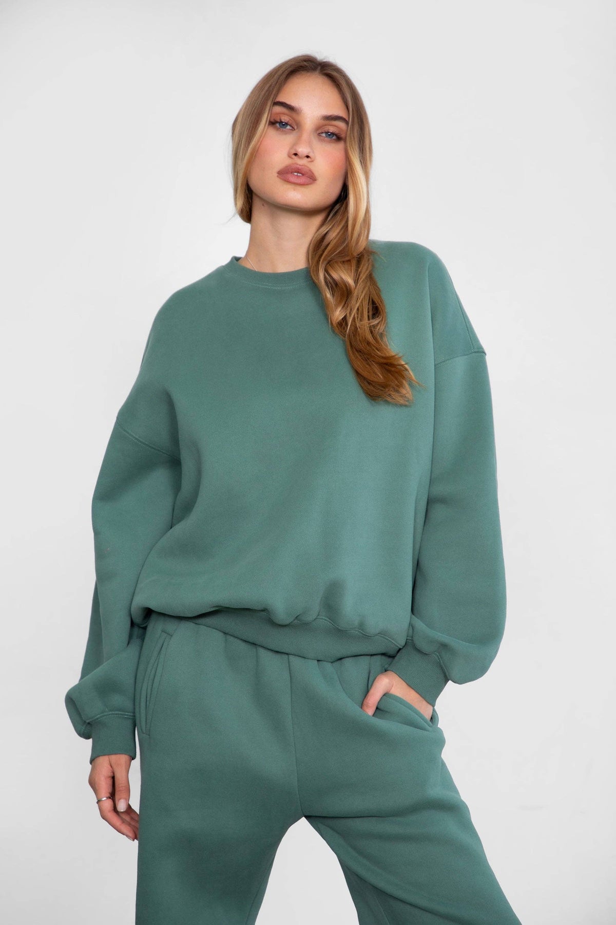 The Lounge Plush Fleece Crew Neck Sweatshirt (2 Colors)