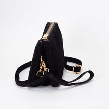 Load image into Gallery viewer, Plain Faux Suede Crossbody Clutch Bag (2Colors)

