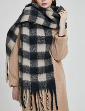 Load image into Gallery viewer, Plaid Tassel Scarf
